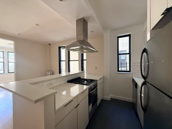 570 West 182nd Street image 1 of 11