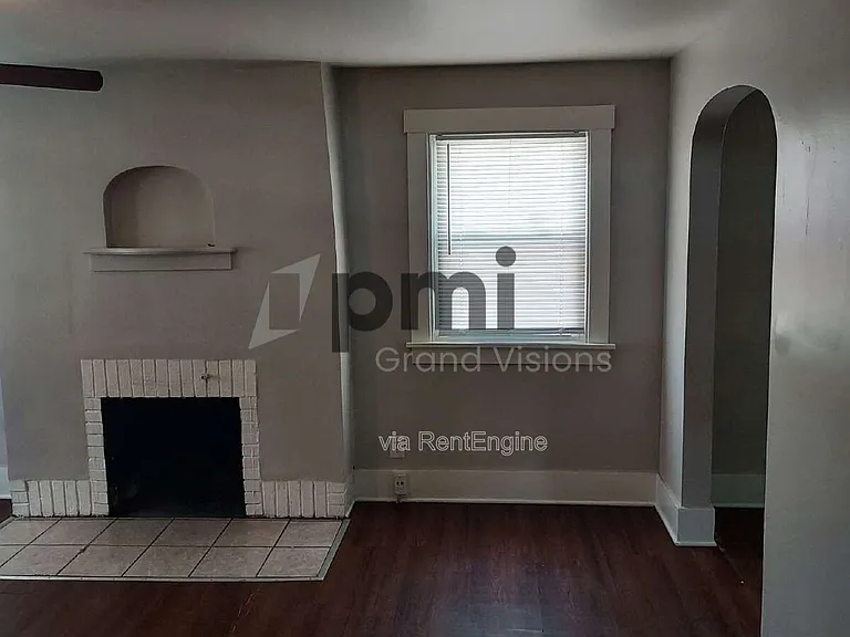 1609 E Johns Ave — Photo 17