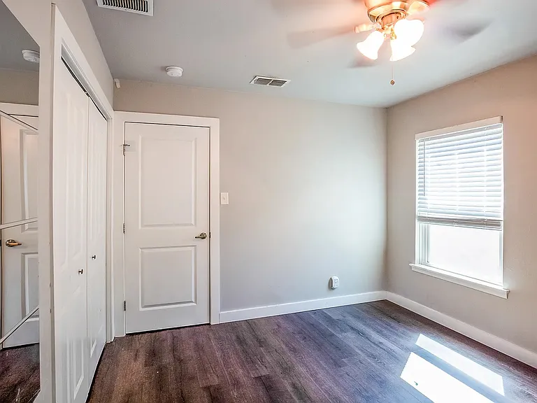 4810 Creekwood Rd — Photo 18