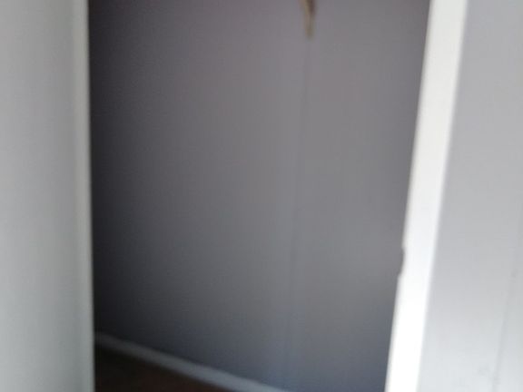 5th image of 1519 N Glenn St