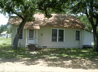 8176 Fm 141, Dime Box, TX 77853
