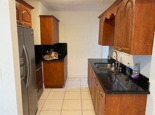 60 W 63rd St, Hialeah, FL 33012