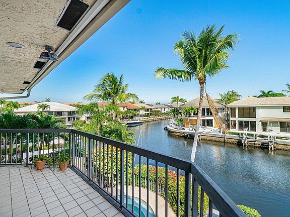 Home For Sale In Boca Marina