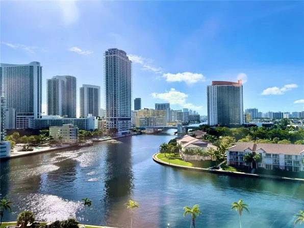 200 Leslie Dr, Hallandale, FL