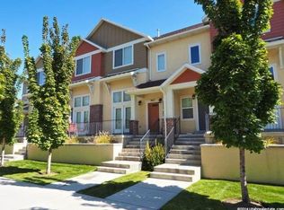 9017 S Ridge Bend Ct, Sandy, UT 84094