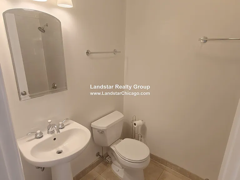 3743 W Argyle St #3 — Photo 13