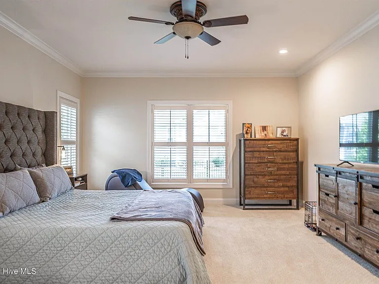 201 Sundew Ct — Photo 31