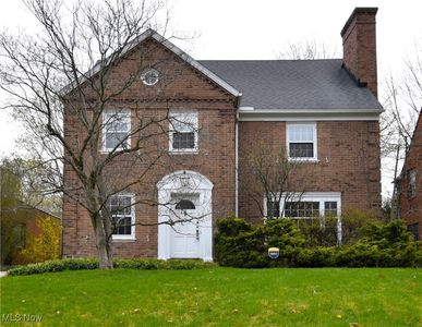2563 Edgerton Rd, University Heights, OH, 44118