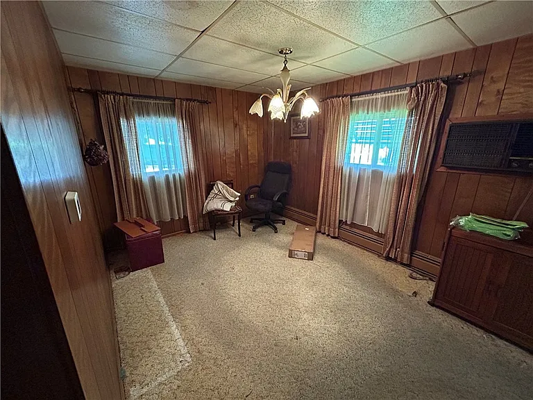 197 Searight Ave — Photo 2