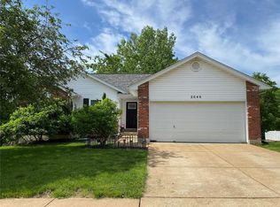 2040 Rosedale Ct, Arnold, MO 63010