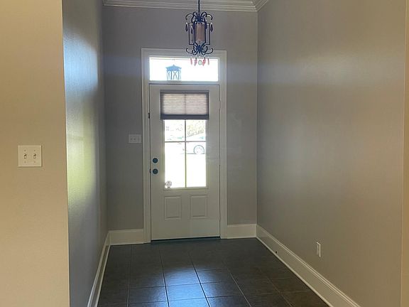 2nd image of 812 Woodsprings Ct