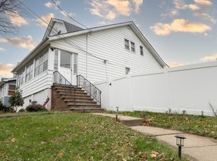 250 Globe Ave, Union, NJ 07083