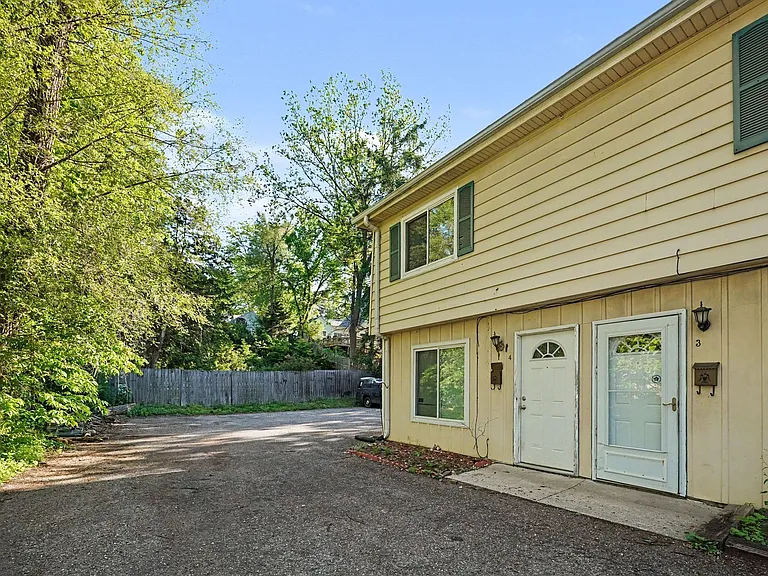 444 Garland St #3 — Photo 11