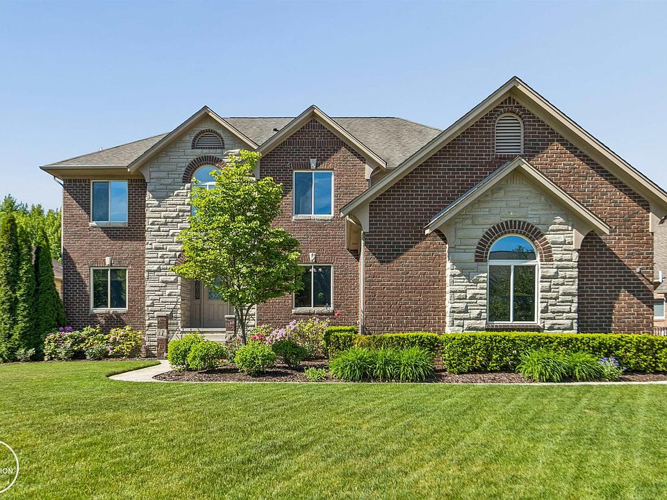 1st image of 19060 Bedford Dr #34