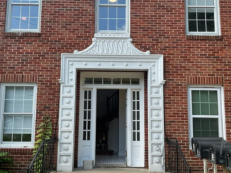 416 W Wilson St #4 — Photo 3