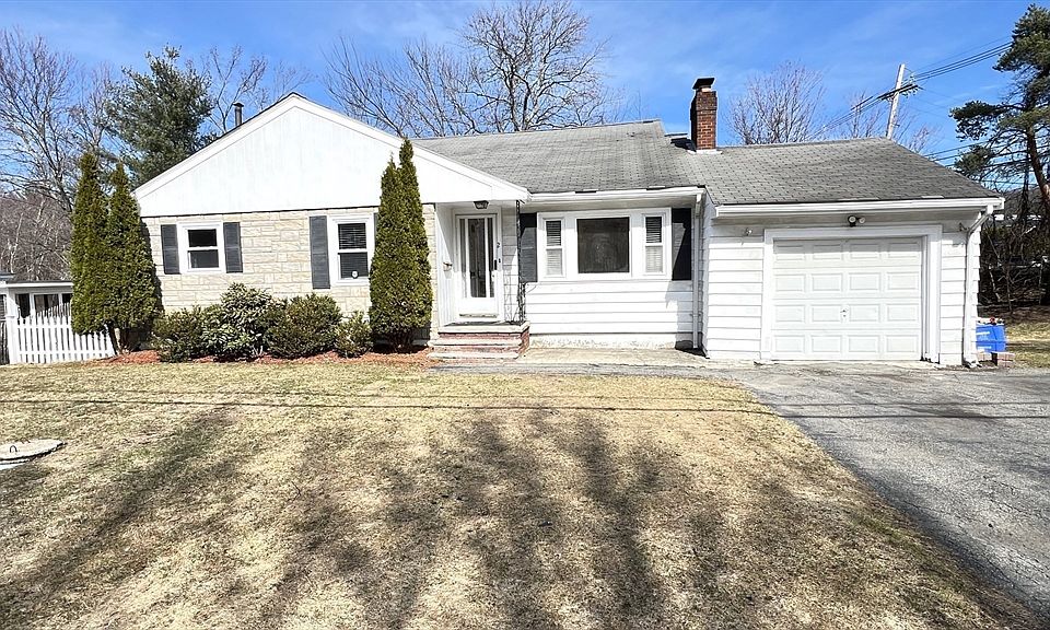 1st image of 2 Carpenter Rd