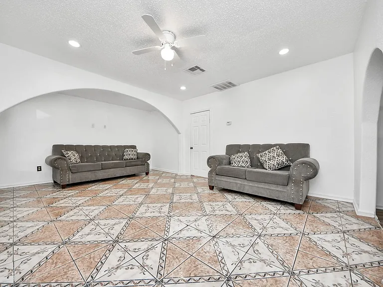 602 Massey Tompkins Rd — Photo 7
