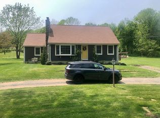 100 Burnt Swamp Rd, Cumberland, RI 02864