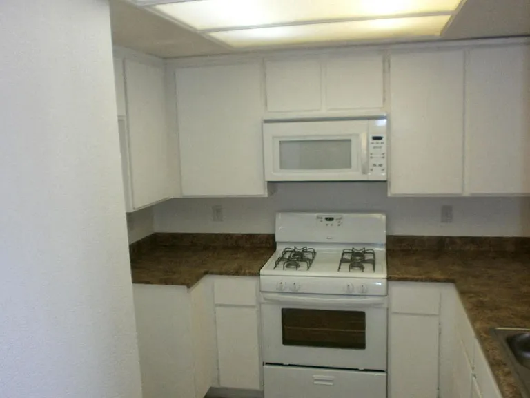 Madison Park Apartments — Photo 42