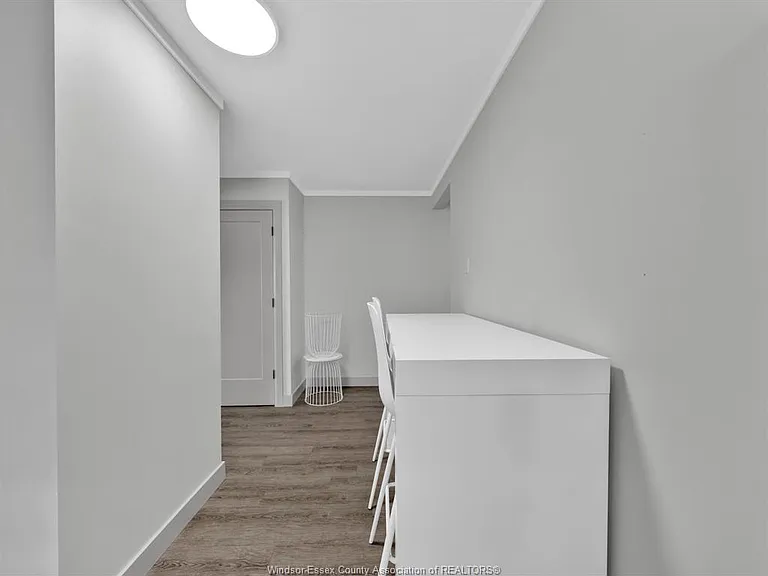 1904 Olive Rd #1 — Photo 8