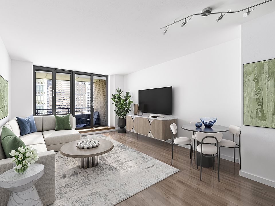 1st image of 200 Rector Pl