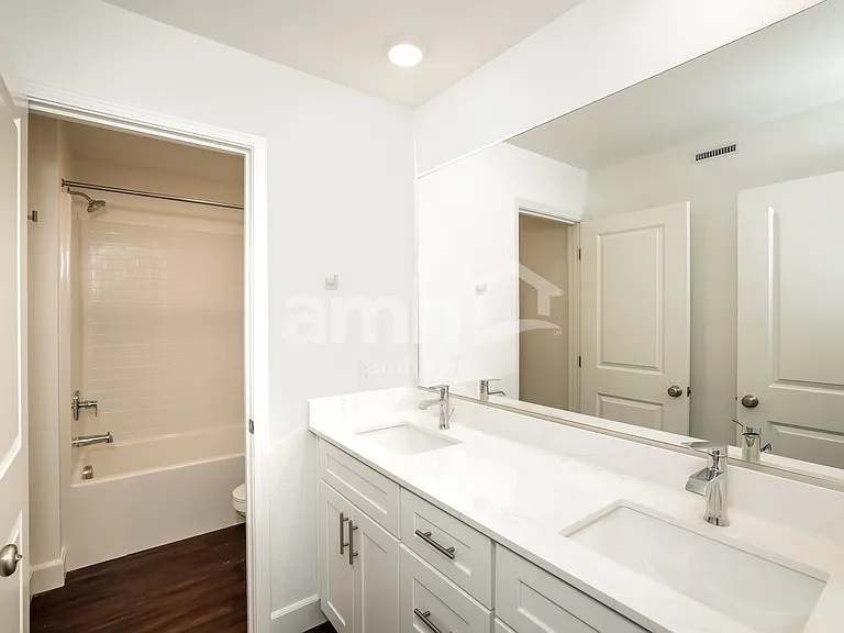 6448 Intuition Ln — Photo 12