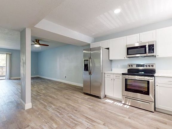3rd image of 5305 N Blvd Unit 403