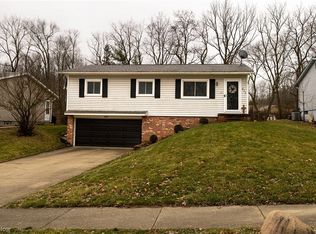 455 Stonewood St, Canal Fulton, OH 44614