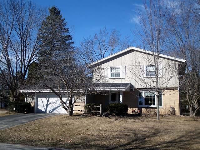 1st image of 1140 Yorktown Dr
