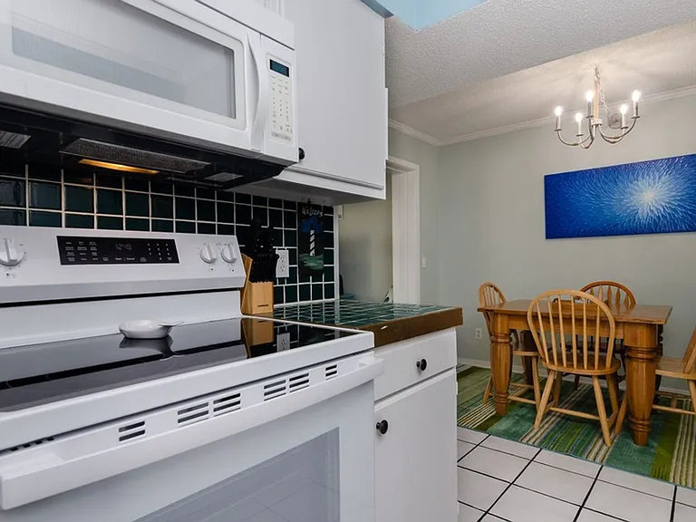 1004 Carolina Beach Ave S #B-4 — Photo 16