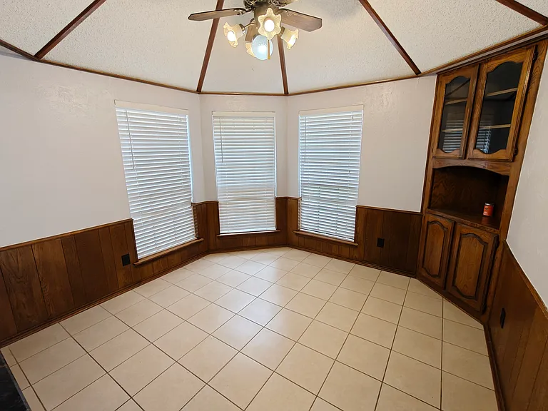 4108 Mesa Dr — Photo 15
