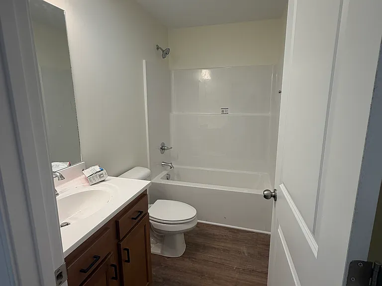 Upstairs Full Sized Bathroom