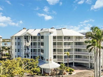 1240 Dolphin Bay Way APT 304, Sarasota, FL, 34242