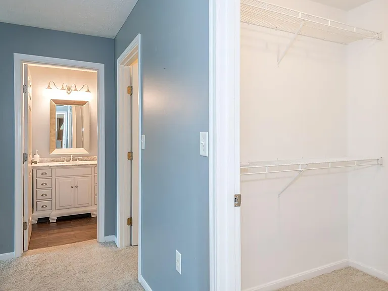 3048 Westminster Dr #101 — Photo 14