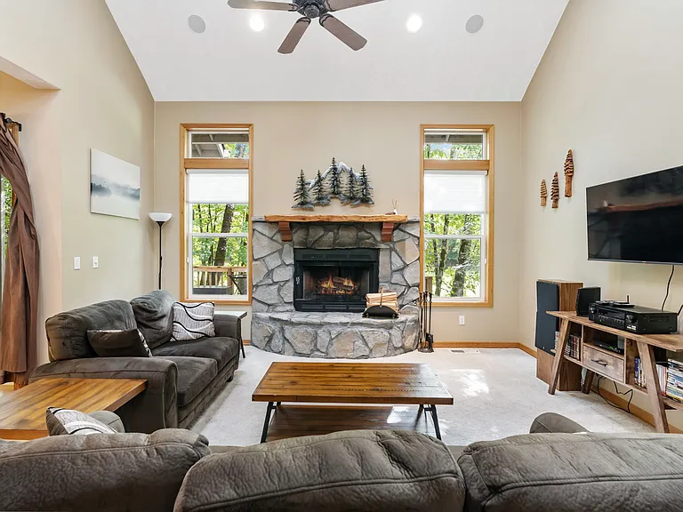 67738 E Fairway Ave — Photo 3