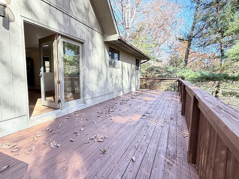 56 Dunwood Rd — Photo 23