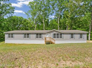 258 Coles Point Rd, Batesville, MS 38606