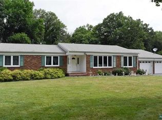 16 Barbara St, Parsippany, NJ 07054