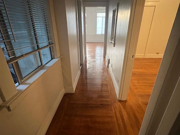 2nd image of 542 25th Ave APT 1