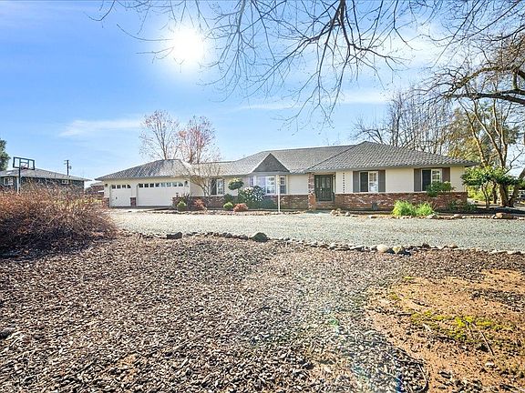 2nd image of 9777 Tavernor Rd