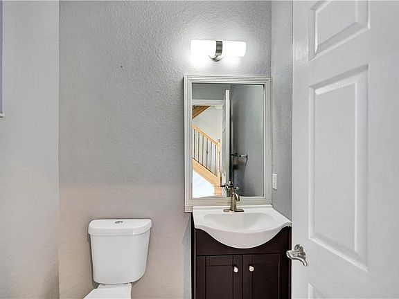 4th image of 6041 SW 19th Ct #6041