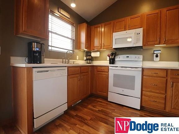 4th image of 6227 N 128th St