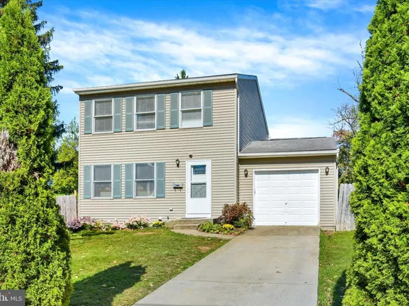 4118 Linden St, Harrisburg, PA 17109