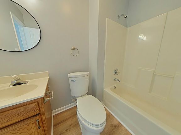 5th image of 2403 Blair Kahzan Dr
