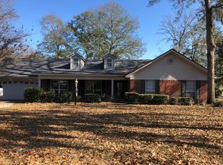 1101 Fairfax Ct, Hinesville, GA 31313