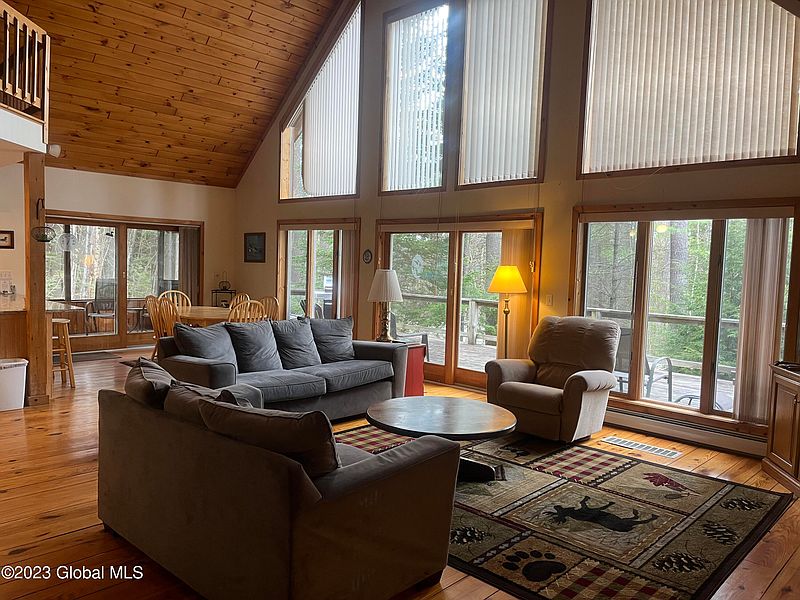 3rd image of 41 Loon Lake Heights Drive