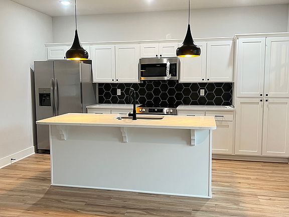 5th image of 3197 W Salida Ln