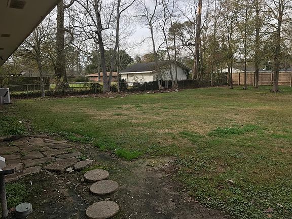 4th image of 307 Ann Ave