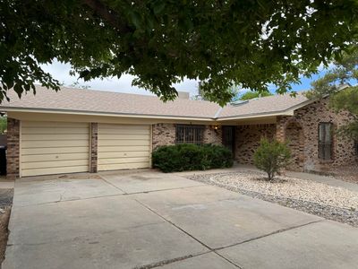7715 Pioneer Trl NE, Albuquerque, NM, 87109