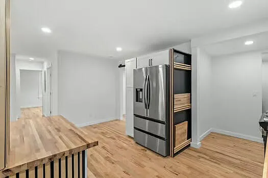 20 Moon St — Photo 11
